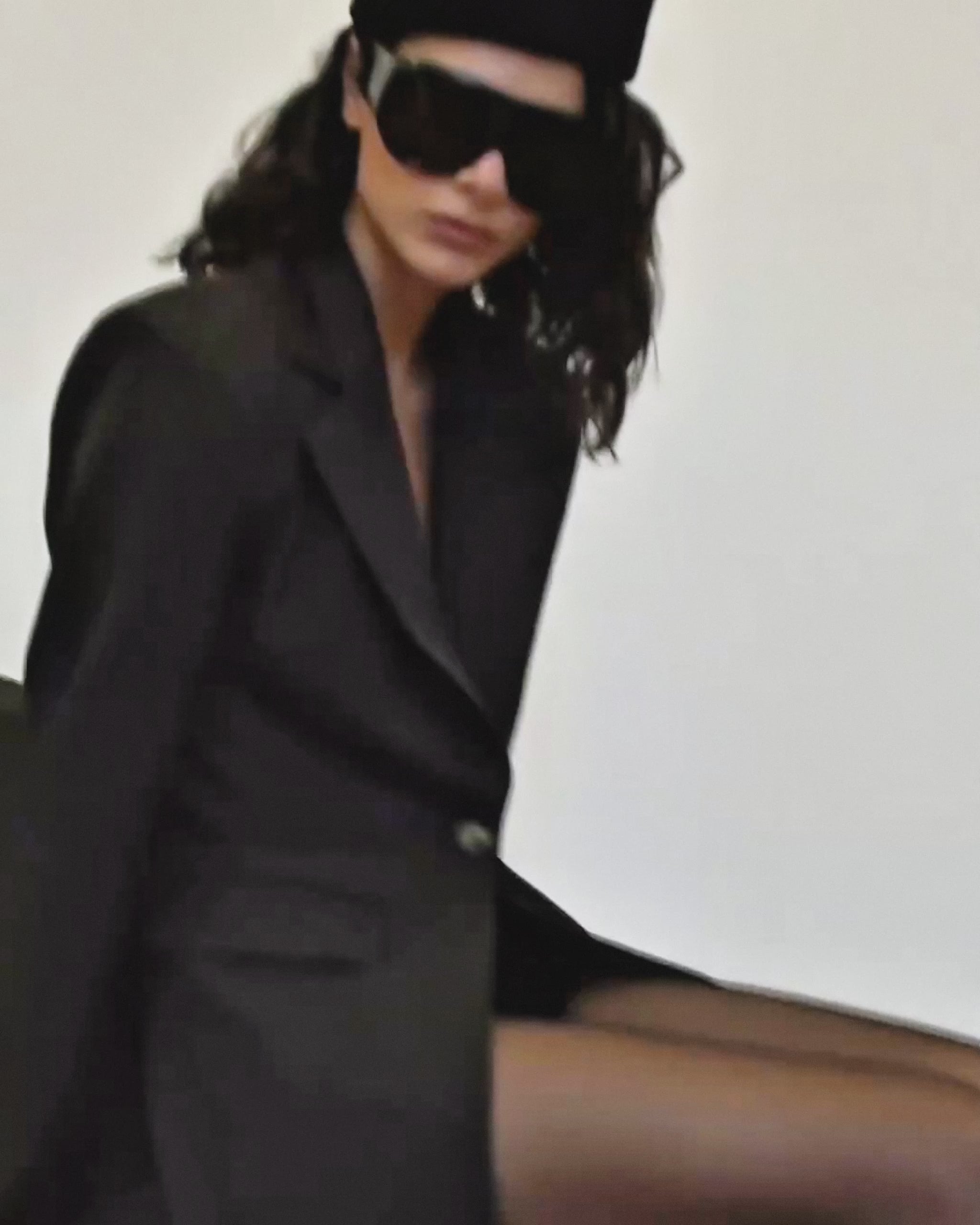 Annina Hourglass Blazer Black